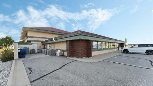 Willmar, MN 56201
