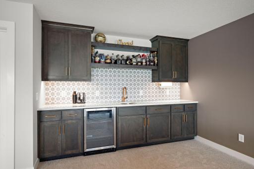 4805 Comstock Lane N, Plymouth, MN 55446