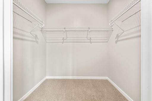 605 Northwood Place, Janesville, MN 56048