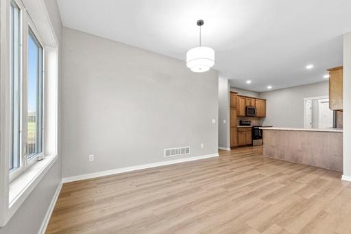 605 Northwood Place, Janesville, MN 56048