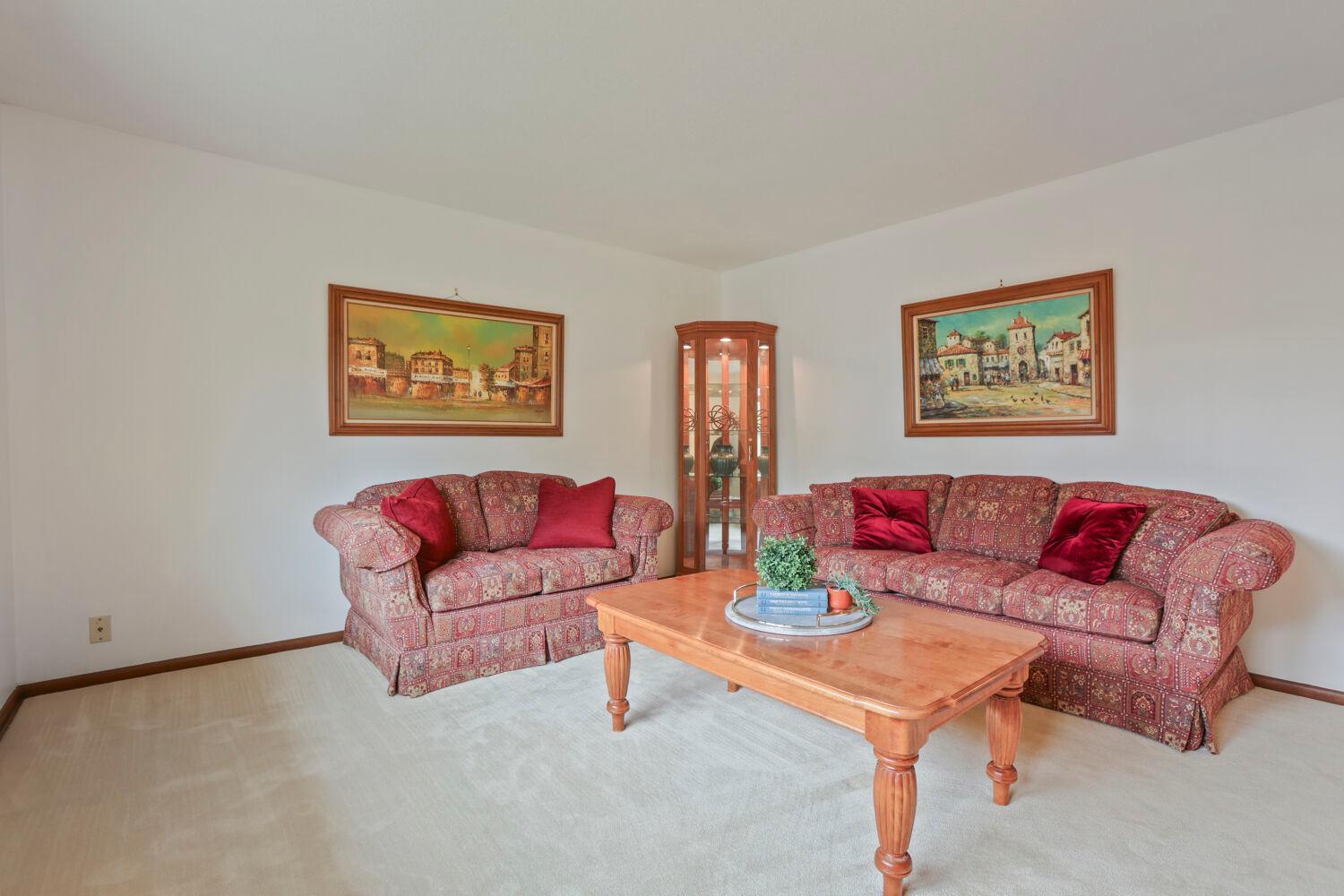 Plenty of space to configure your personal home accessories.