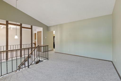 5673 W Bavarian Pass, Minneapolis, MN 55432