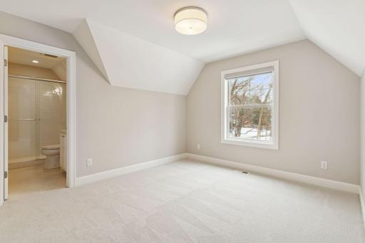 15710 Highwood Drive, Minnetonka, MN 55345
