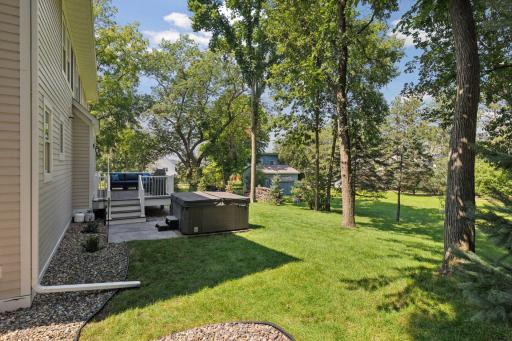 15710 Highwood Drive, Minnetonka, MN 55345