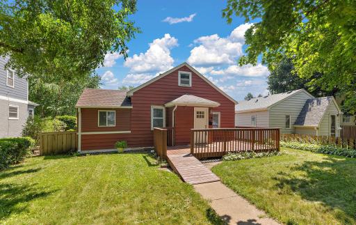 934 15th Avenue N, South Saint Paul, MN 55075
