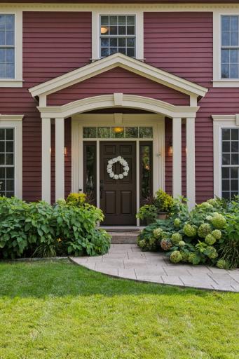 6687 Mulberry Circle E, Chanhassen, MN 55317