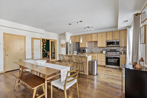 1502 5th Street N, 211, Hopkins, MN 55305
