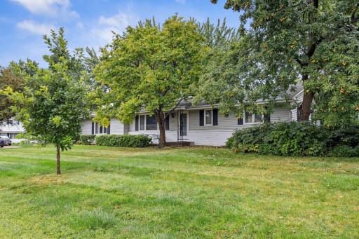 11017 27th Avenue S, Burnsville, MN 55337