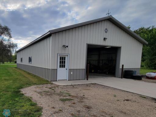 547 Wall Avenue, Horace, ND 58047