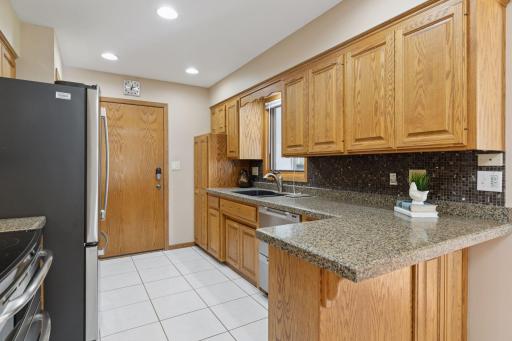 2841 Galtier Street, Saint Paul, MN 55113