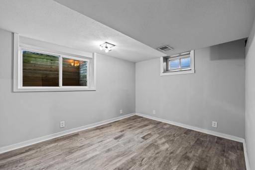 21-web-or-mls-11620 Kumquat St NW-114.jpg