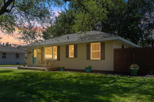 1-web-or-mls-11620 Kumquat St NW-131 copy.jpg