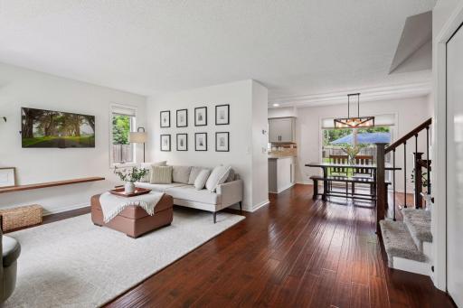 6215 Heathbrook Drive, Eden Prairie, MN 55346