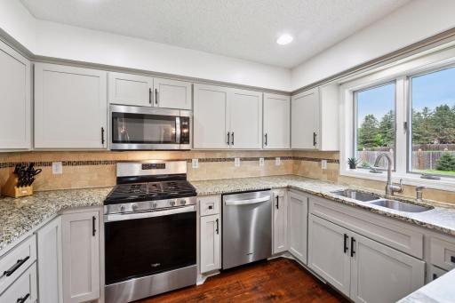 6215 Heathbrook Drive, Eden Prairie, MN 55346