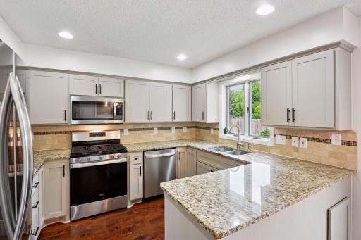 6215 Heathbrook Drive, Eden Prairie, MN 55346