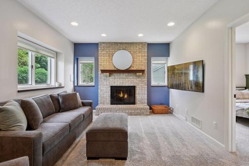 6215 Heathbrook Drive, Eden Prairie, MN 55346