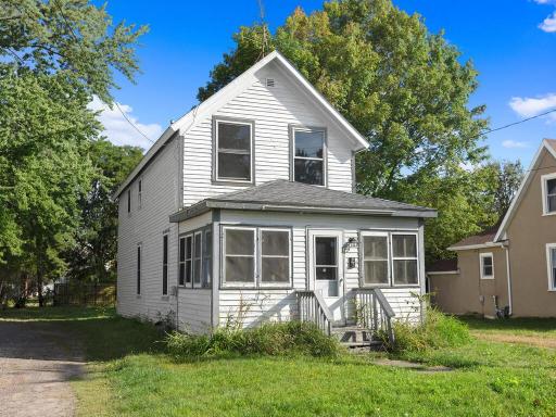 25 W 3rd St Rush City MN 55069 USA-005-009-T2A8923-MLS_Size.jpg