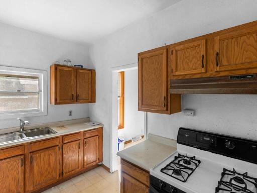 25 W 3rd St Rush City MN 55069 USA-022-017-T2A8987-MLS_Size.jpg