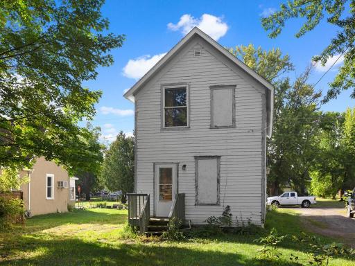 25 W 3rd St Rush City MN 55069 USA-009-027-T2A8927-MLS_Size.jpg