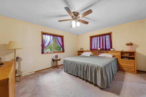 5355 Pine Lane, North Branch, MN 55056