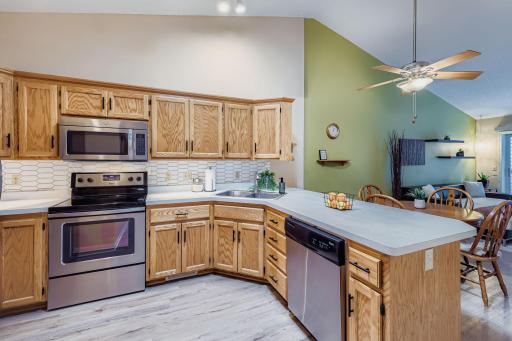 653 86th Lane NW, Coon Rapids, MN 55433