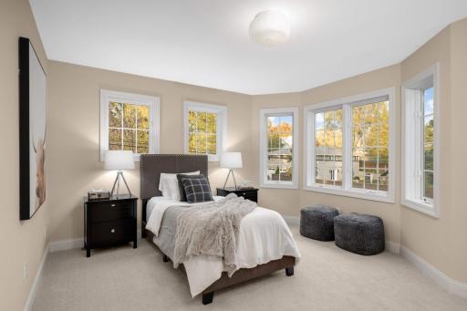 6008 Halifax Avenue S, Minneapolis, MN 55424