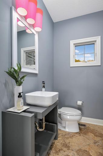 6008 Halifax Avenue S, Minneapolis, MN 55424