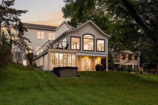 6008 Halifax Avenue S, Minneapolis, MN 55424