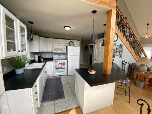 59 Dalles Avenue, Carlton, MN 55718
