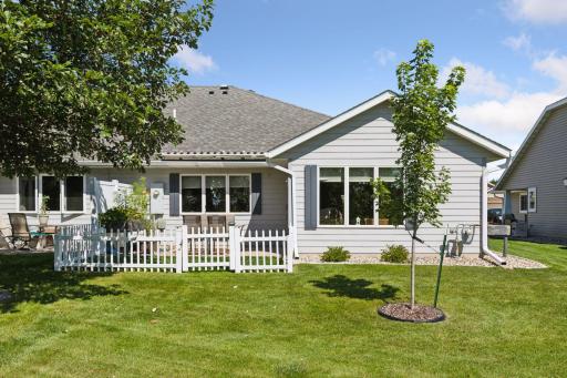 214 Ottawa Avenue Southeast - Spacecrafting - 0033.jpg