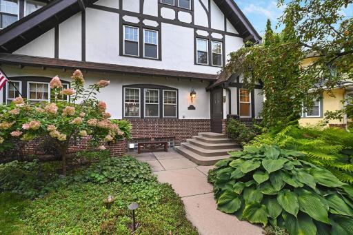 5024 Garfield Avenue, Minneapolis, MN 55419