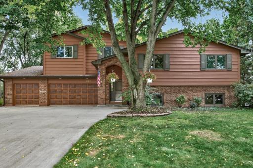 1505 Sherwood Road, Saint Paul, MN 55126