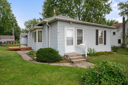 2521 12th Avenue E, North Saint Paul, MN 55109