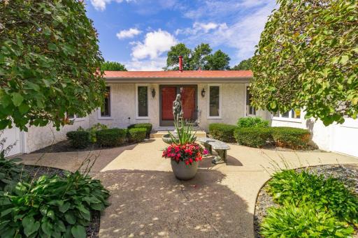 9632 Vincent Avenue S, Minneapolis, MN 55431
