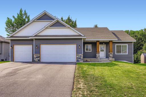 465 29th Court - Web Quality - 001 - 01 Exterior Front.jpg