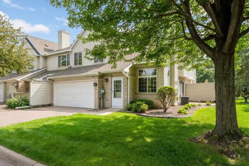 9383 Turnberry Alcove, Saint Paul, MN 55125