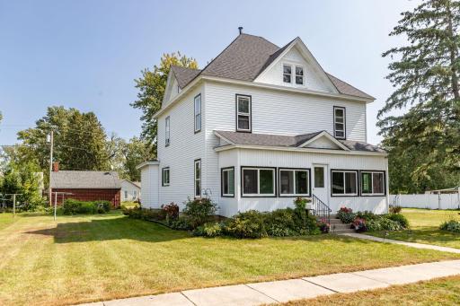 112 Main Street N, Dover, MN 55929