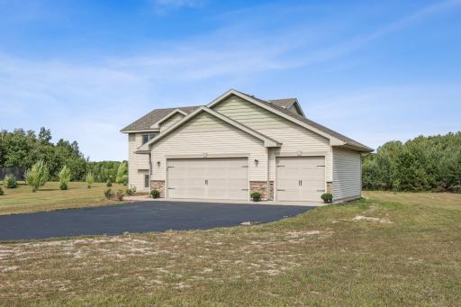 16844 110th Street SE, Becker, MN 55308