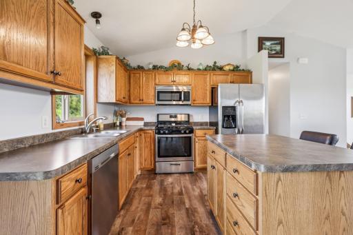 16844 110th Street SE, Becker, MN 55308