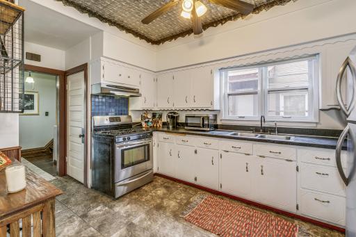 3023 Garfield Avenue, Minneapolis, MN 55408