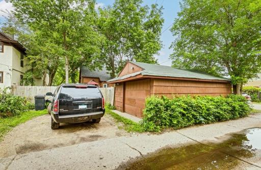 3023 Garfield Avenue, Minneapolis, MN 55408