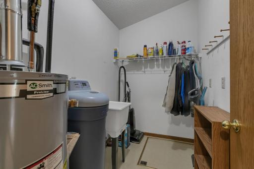 2000 20th Street SW, Willmar, MN 56201