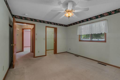2000 20th Street SW, Willmar, MN 56201