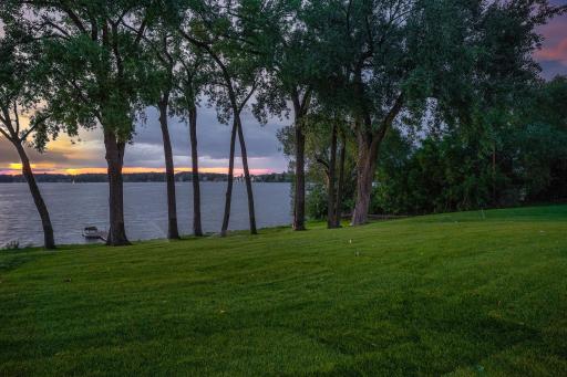 7037 Lamotte Drive, Hugo, MN 55038