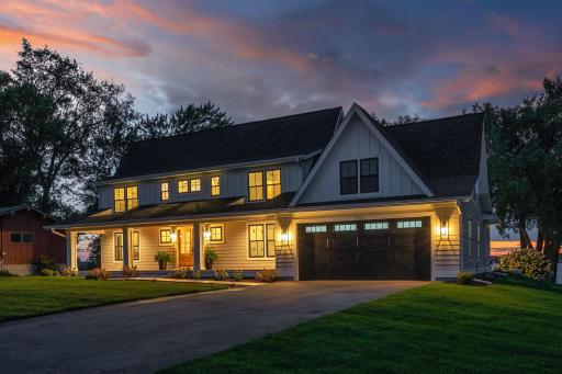 7037 Lamotte Drive, Hugo, MN 55038