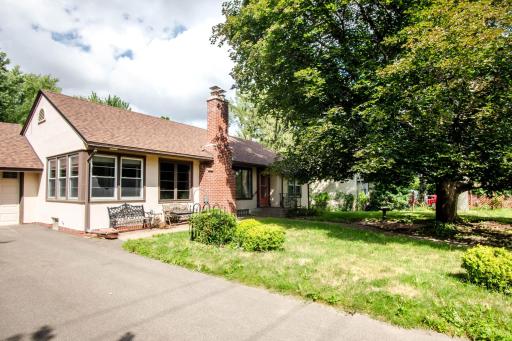Photo for 2225 Larpenteur Avenue E, Saint Paul, MN 55109 - listing #6783531 2225 Larpenteur Avenue E, Saint Paul, MN 55109