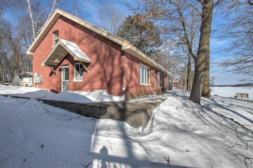 2097 Peninsula Drive, Mora, MN 55051
