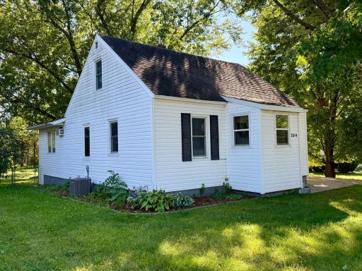 2014 14th Street SE, Rochester, MN 55904