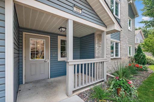 800 98th Avenue NW, 201NW, Minneapolis, MN 55433