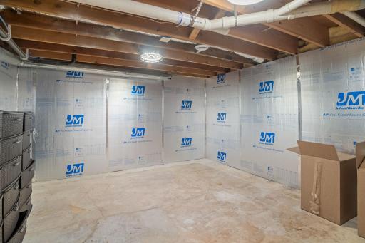 LL Storage Room